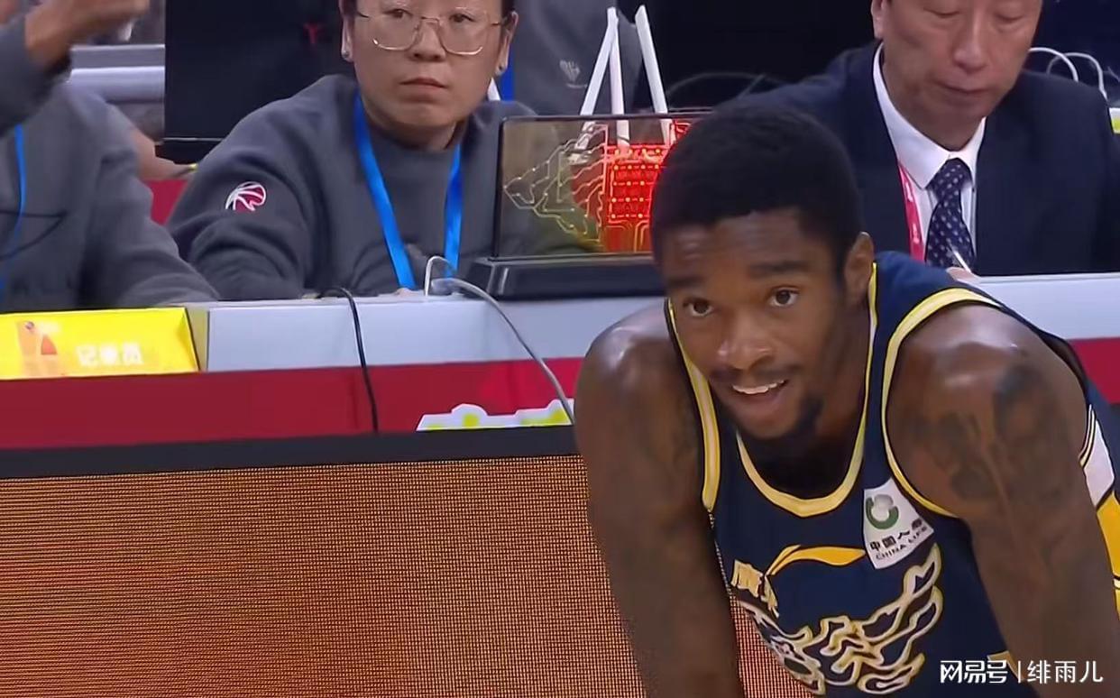 太适合广东队！NBA强力中锋确认离队，或被朱芳雨“重金”抢下？